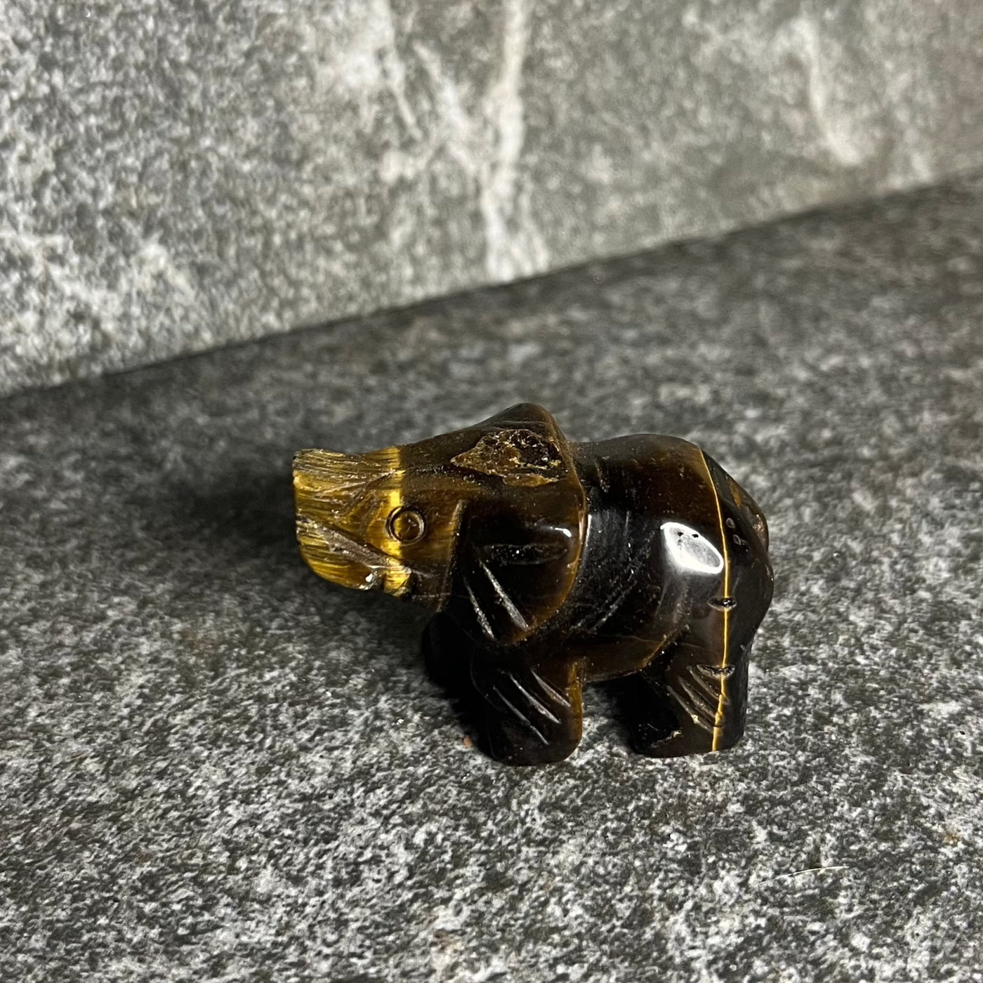 SC - Tigers Eye Elephant