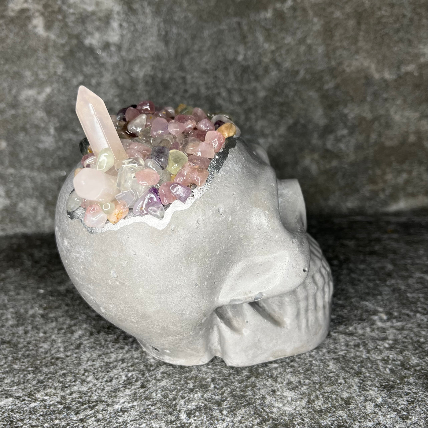 Rose Quartz & Mixed Chips Cement Skull