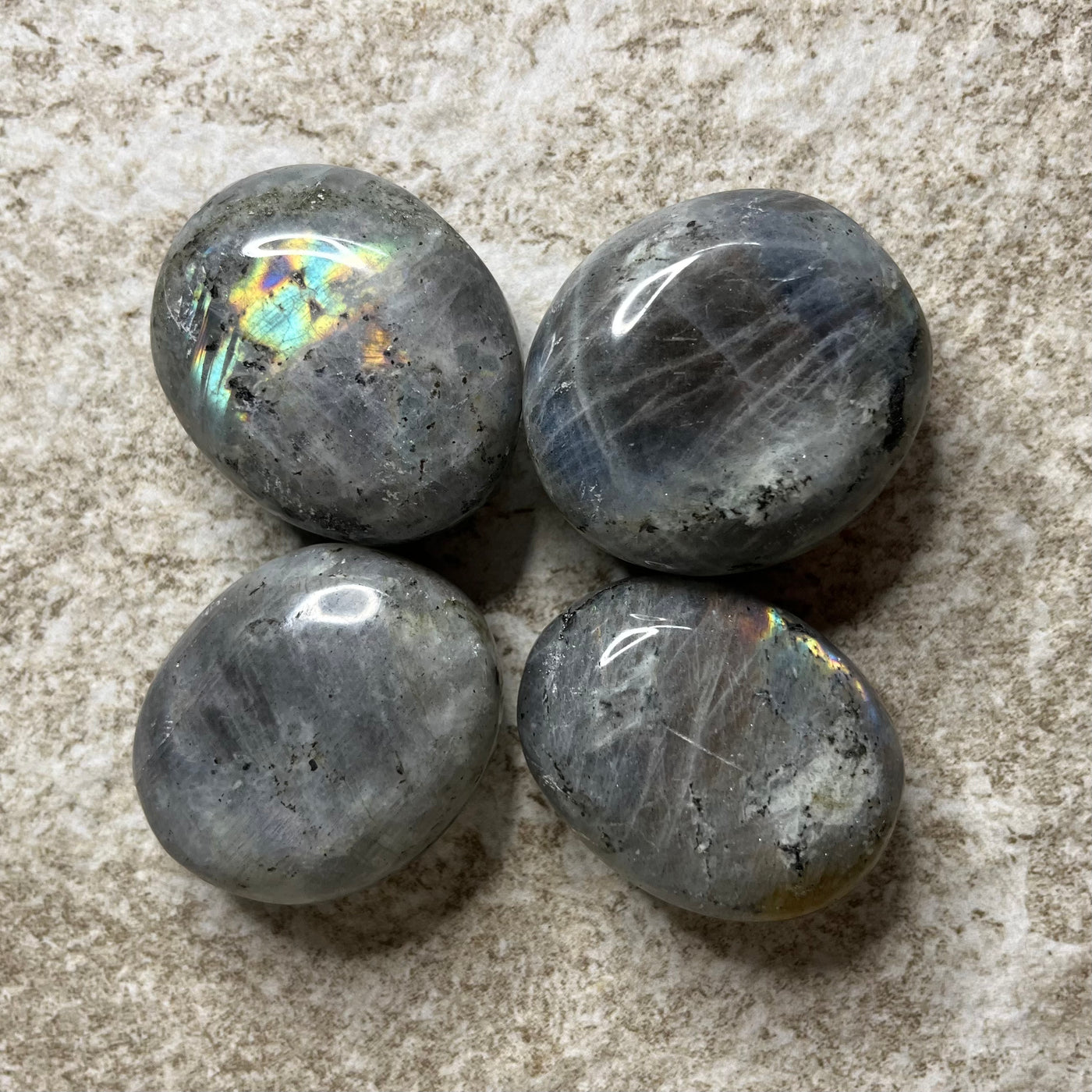 Labradorite Palmstone