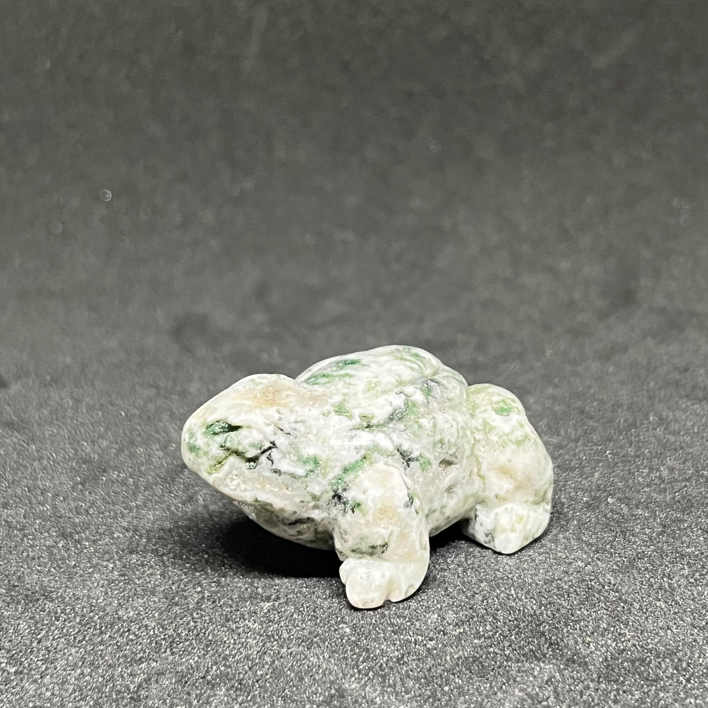 Moss Agate Frog